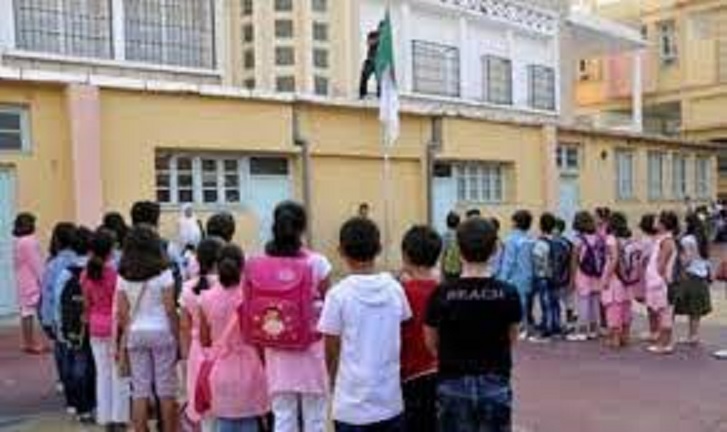 الجزائر تقرر اعتماد اللغة الإنجليزية انطلاقا من مرحلة التعليم الابتدائي